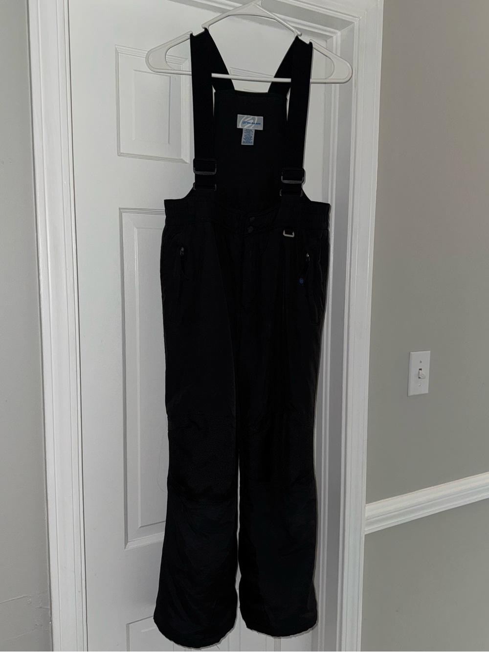 Slalom Youth Medium Black Insulated Bib Snow Pants
